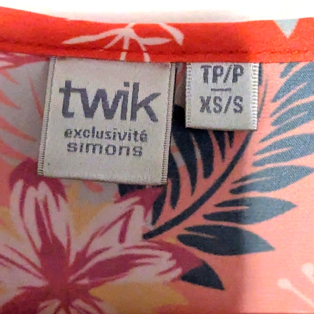 Bright Floral Kimono Style Coverup by TWIK - Picture 3 of 5
